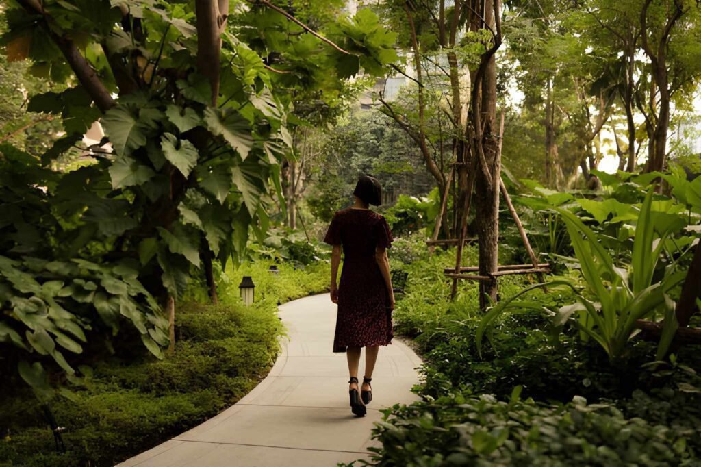 Caminata suave o tiempo en jardine