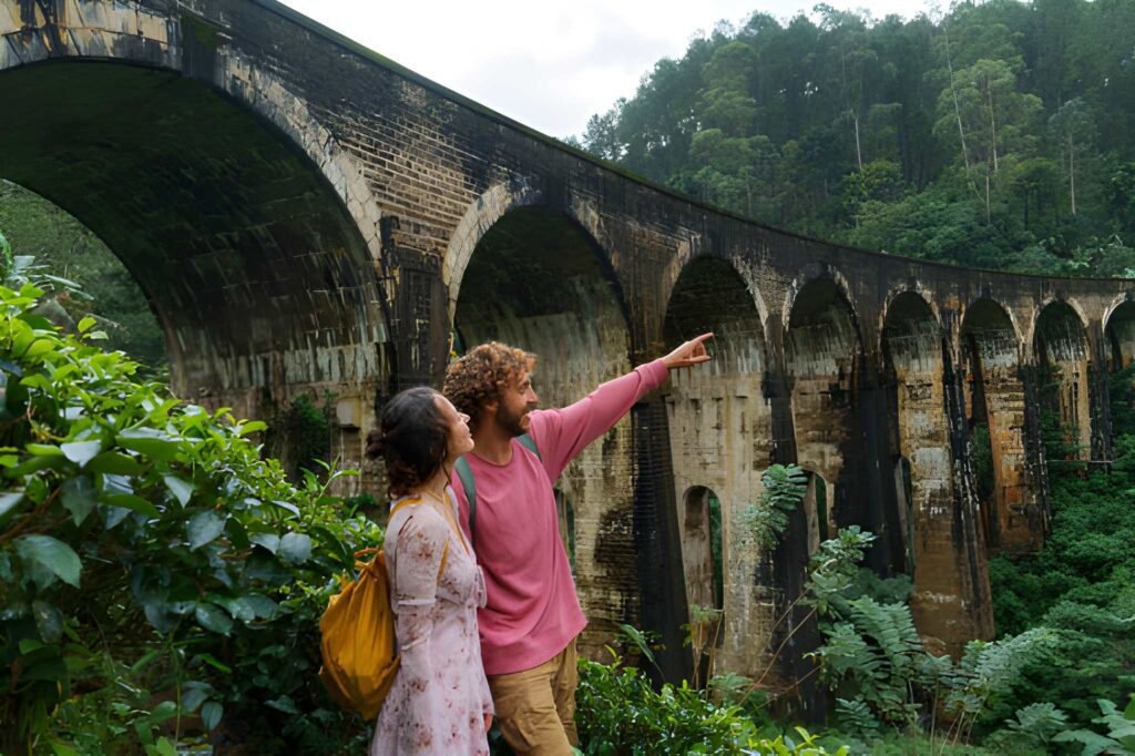 pareja en los nueve arcos