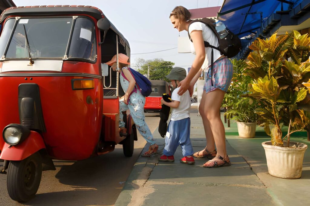 viajar Sri Lanka con niños familia elefantes Udawalawe guía español tour privado