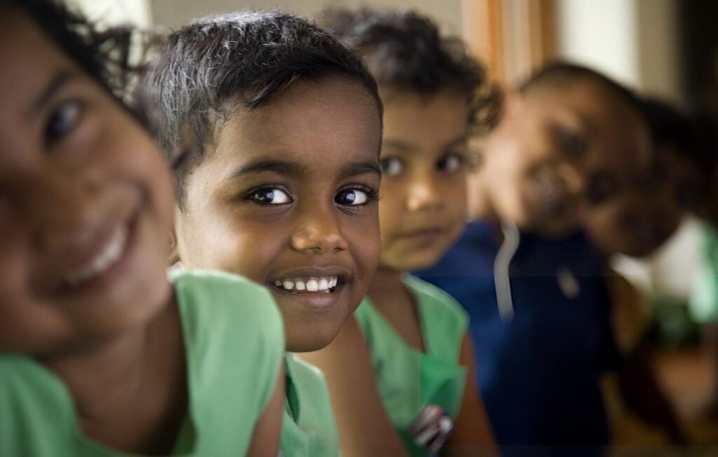voluntariado niños pequeños Sri Lanka español